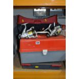 A QUANTITY OF VARIOUS MODERN FISHING EQUIPMENT, to includer rods, a Sundrige fishing box, reels,