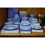 A COLLECTION OF BOXED WEDGWOOD PALE BLUE JASPERWARE, including a Moscow Olympics 1980 plate and