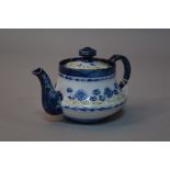 A MACINTYRE SMALL TEAPOT, Florian pattern, brown backstamp, RD No 401753