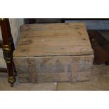 A WOODEN PACKING CRATE, approximate width 71cm x depth 54cm x height 41cm