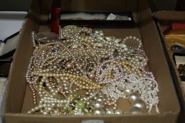 A BOX OF MIXED PEARLS, etc