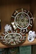 FIVE PIECES ROYAL CROWN DERBY, to include three 'Old Imari Holiday' plates, A1346 and two 'snake'