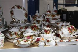 A COLLECTION OF ROYAL ALBERT 'OLD COUNTRY ROSES' TEA, DINNER AND ORNAMENTAL WARES, including boxed