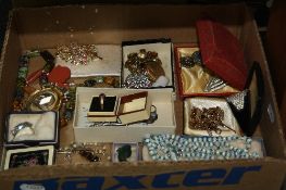 A BOX OF MISCELLANEOUS COSTUME JEWELLERY, etc including Pinchbeck double side mourning brooch