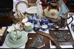 VARIOUS CERAMICS AND SUNDRY ITEMS, to include Wedgwood dark blue jasperwares, two mounted cast