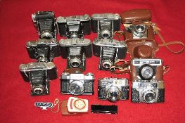 A SELECTION OF GERMAN VINTAGE CAMERAS, to include a Voigtlander Vitomatic IIc and a Zeiss Ikon