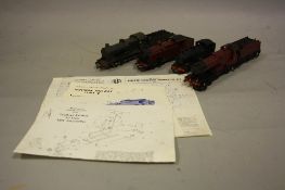 A QUANTITY OF UNBOXED CONSTRUCTED OO GAUGE WHITE METAL LOCOMOTIVE KITS, most appear to be on Tri-ang