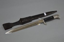 A GERMAN 3RD REICH WWII ERA K98 RIFLE BAYONET AND SCABBARD, (metal and leather frog), blade has