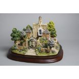 A BOXED LIMITED EDITION LILLIPUT LANE SCULPTURE, 'The Millenium Gate', No.1330/2000, with plinth and