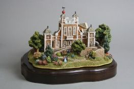 A BOXED MILLENNIUM EDITION LILLIPUT LANE SCULPTURE, 'The Old Royal Observatory' L2245, No.777, (with