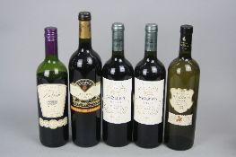 A COLLECTION OF THIRTEEN BOTTLES OF 'NEW WORLD' WINES, 7 x red, 6 x white and 1 x rose, reds include
