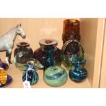 A SMALL GROUP OF MDINA GLASS, to include three in the tortoiseshell pattern (9)