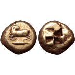 Mysia, Kyzikos EL Stater. Circa 550-500 BC. Ram kneeling left, head reverted; tunny fish below /