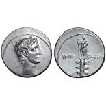 Octavian AR Denarius. Italian mint (Rome?), autumn 30 - summer 29 BC. Laureate head right /