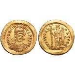 Marcian AV Solidus. Constantinople, AD 450. D N MARCIANVS P F AVG, helmeted, pearl-diademed and