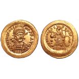 Theodosius II AV Solidus. Constantinople, AD 441-450. D N THEODOSIVS P F AVG, pearl-diademed,