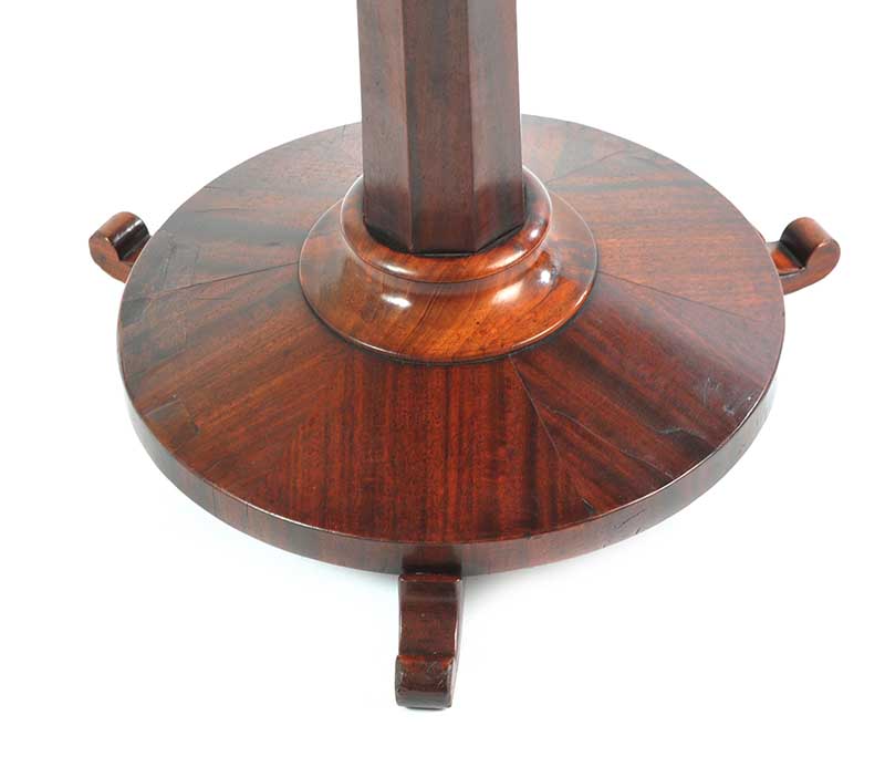 REGENCY MAHOGANY LAMP TABLE - Image 2 of 3