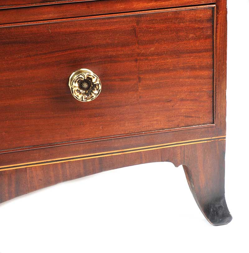 GEORGIAN MAHOGANY CHEST OF DRAWERS - Image 4 of 5