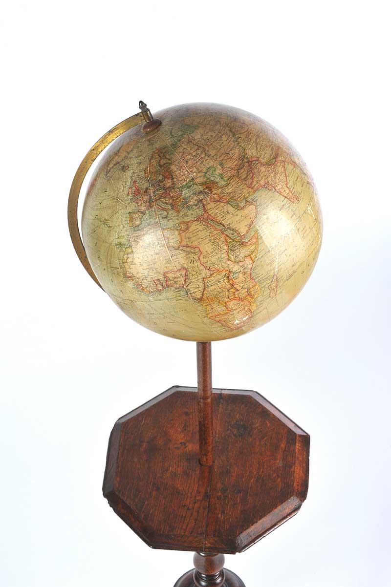 TERRESTRIAL GLOBE - Image 4 of 7