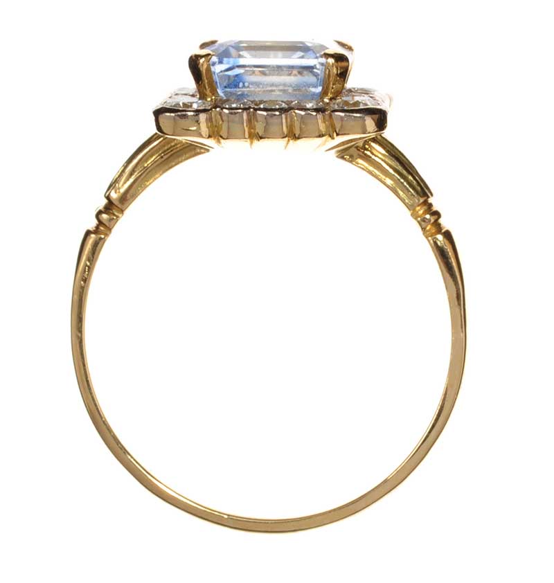 18CT GOLD SAPPHIRE AND DIAMOND CLUSTER RING IN THE STYLE OF ART DECO - Image 3 of 3