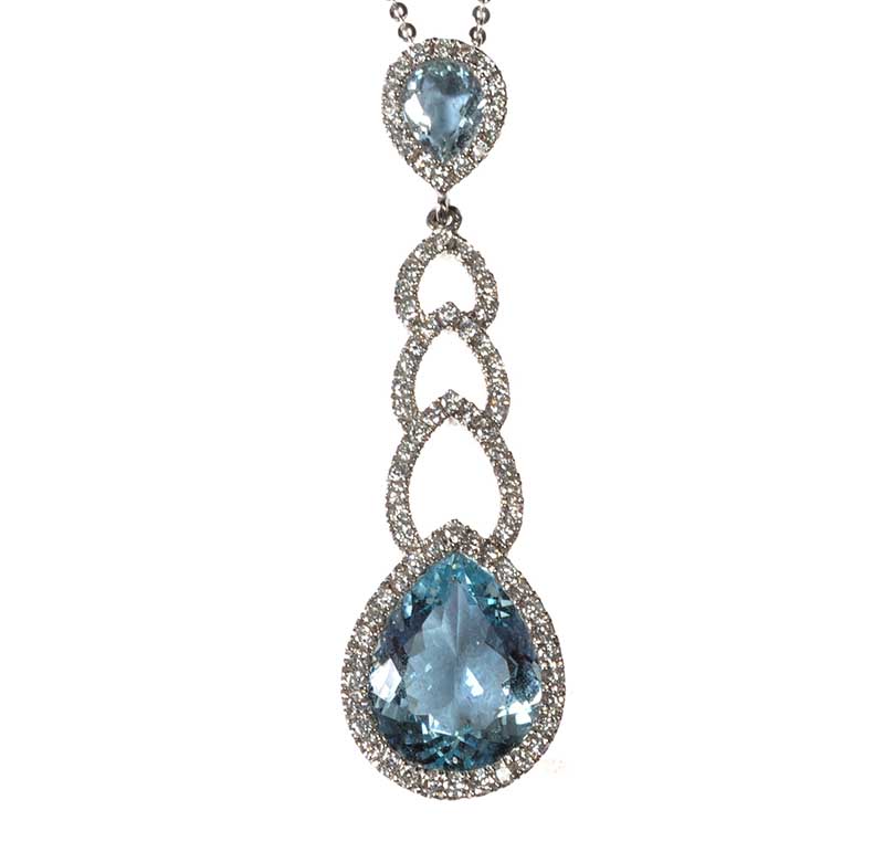 18CT WHITE GOLD AQUAMARINE AND DIAMOND PENDANT AND CHAIN - Image 2 of 2