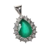 18CT WHITE GOLD EMERALD AND DIAMOND CLUSTER PENDANT