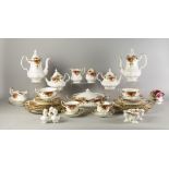 Royal Albert: An extensive collection of Royal Albert Old Country Roses pattern china,