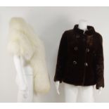 A white fox fur stole, together with a fur jacket and black leather Gucci shoulder bag, boxed.