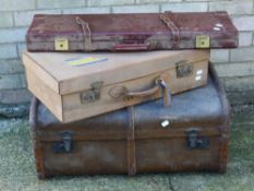 A travelling trunk, suitcase,