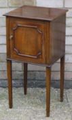 An Edwardian mahogany pot cupboard