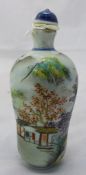 A Chinese porcelain snuff bottle