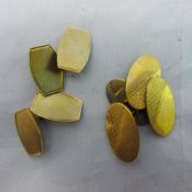 Two pairs of 9 ct gold cufflinks