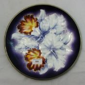 An enamelled charger