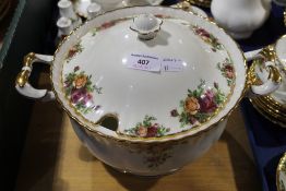 A Royal Albert Old Country Rose pattern tureen