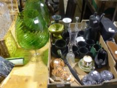 A quantity of miscellaneous ceramics and glass,