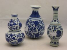 Three small Chinese blue and white vases