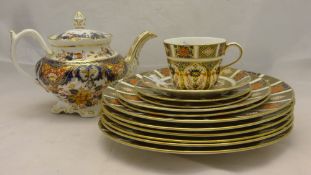 A quantity of Royal Crown Derby Imari porcelain,