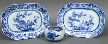 A pair of 18th century Chinese porcelain blue and white plates Of canted rectangular form,