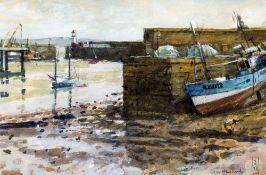 *AR KEN HOWARD (born 1932) British Low Tide Newlyn Watercolour Signed and dated,