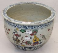 A Chinese porcelain jardiniere