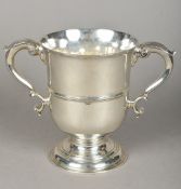 A George II silver trophy cup, hallmarked London 1751,