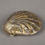 An unmarked silver gilt snuff box Formed as a shell;