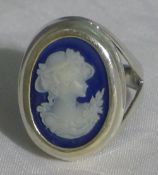 A silver cameo ring