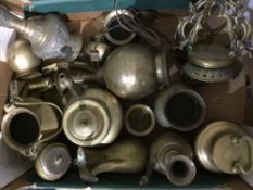 A quantity of Middle Eastern brassware