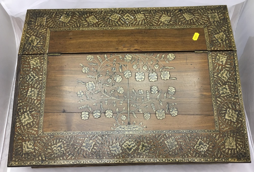 An 18th century Indian Vizagapatam ivory inlaid writing slope The hinged sloping top inlaid with - Image 6 of 10