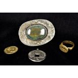 A small quantity of miscellaneous items Including: a seal ring with figural matrix,