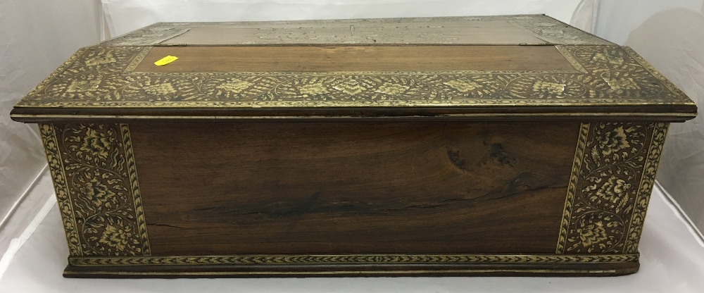 An 18th century Indian Vizagapatam ivory inlaid writing slope The hinged sloping top inlaid with - Image 4 of 10