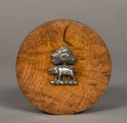 A 19th century burr elm snuff box Of li