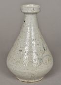 A Japanese or Korean pottery vase Of te