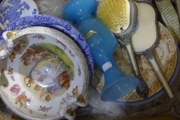 A quantity of decorative ceramics